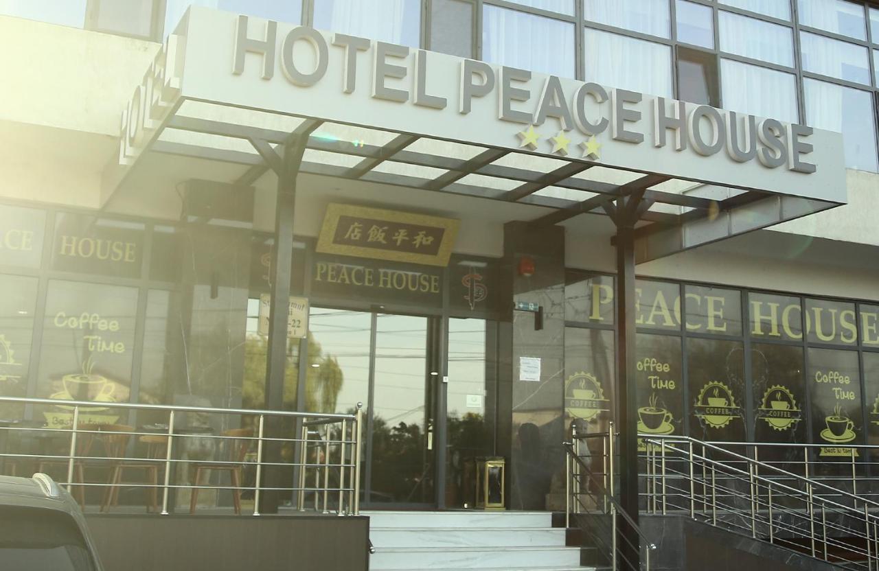Peace House Aparthotel Dobroesti ภายนอก รูปภาพ