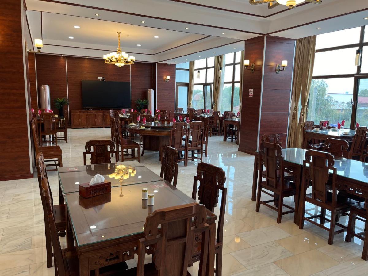 Peace House Aparthotel Dobroesti ภายนอก รูปภาพ